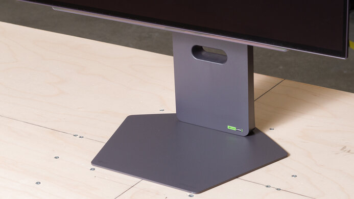 LG 27GX790A-B Stand Picture