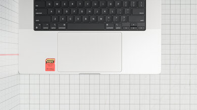 Apple MacBook Pro 16 (2024) Touchpad Photo