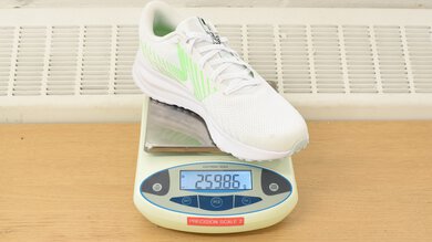 Nike Run Defy Left Shoe Weight Photo