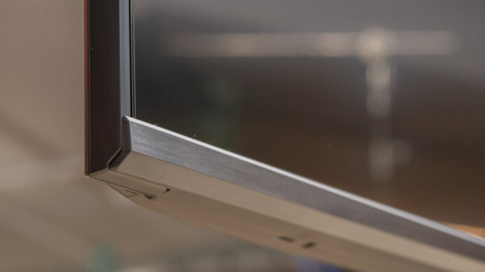 Samsung Smart Monitor M7 S43BM70 Build Quality Picture