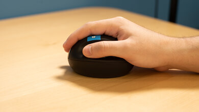 Microsoft Sculpt Ergonomic Mouse Palm Grip Picture