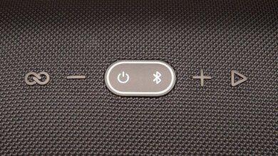 JBL Boombox 2 Controls Photo