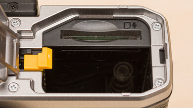 Nikon Z fc Card Slot Picture