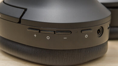 Razer Opus Wireless 2021 Controls Picture