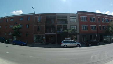 AKASO Brave 7 LE Sample Gallery - Studio