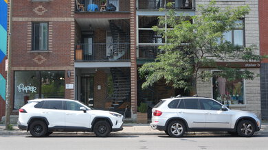 Sony ZV-E10 II Sample Gallery - Studio