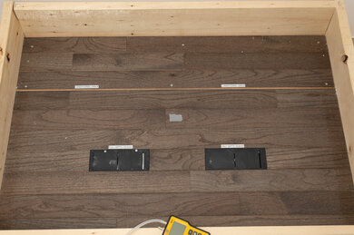 Shark APEX UpLight Wood Cracks Post Test