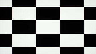 LG 27GX700A-B Checkerboard Picture