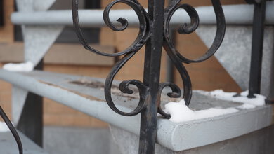 OM SYSTEM OM-5 Sample Gallery - Stairway