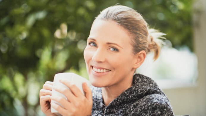 LG 27MN60T-W Average Room