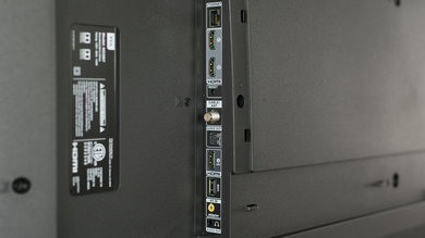 TCL C Series/C807 2017 Side Inputs Picture