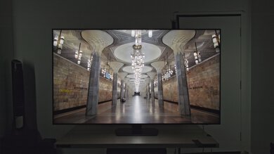 Samsung QN90D/QN90DD QLED HDR Hallway Photo