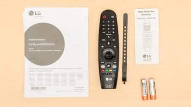 LG UK7700 In The Box Picture