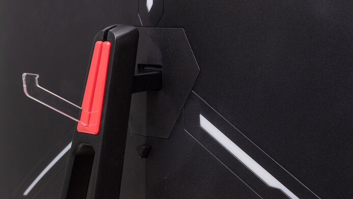 Nixeus EDG 34 Ergonomics Picture