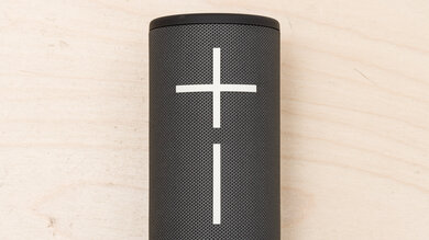 Ultimate Ears BOOM 4 Controls Photo 2