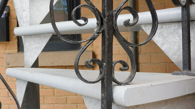 Nikon COOLPIX B600 Sample Gallery - Stairway