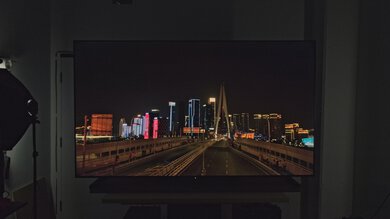 Hisense 98QD5QG HDR Cityscape Photo