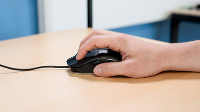 DELUX Game Titan M626 Claw Grip Picture