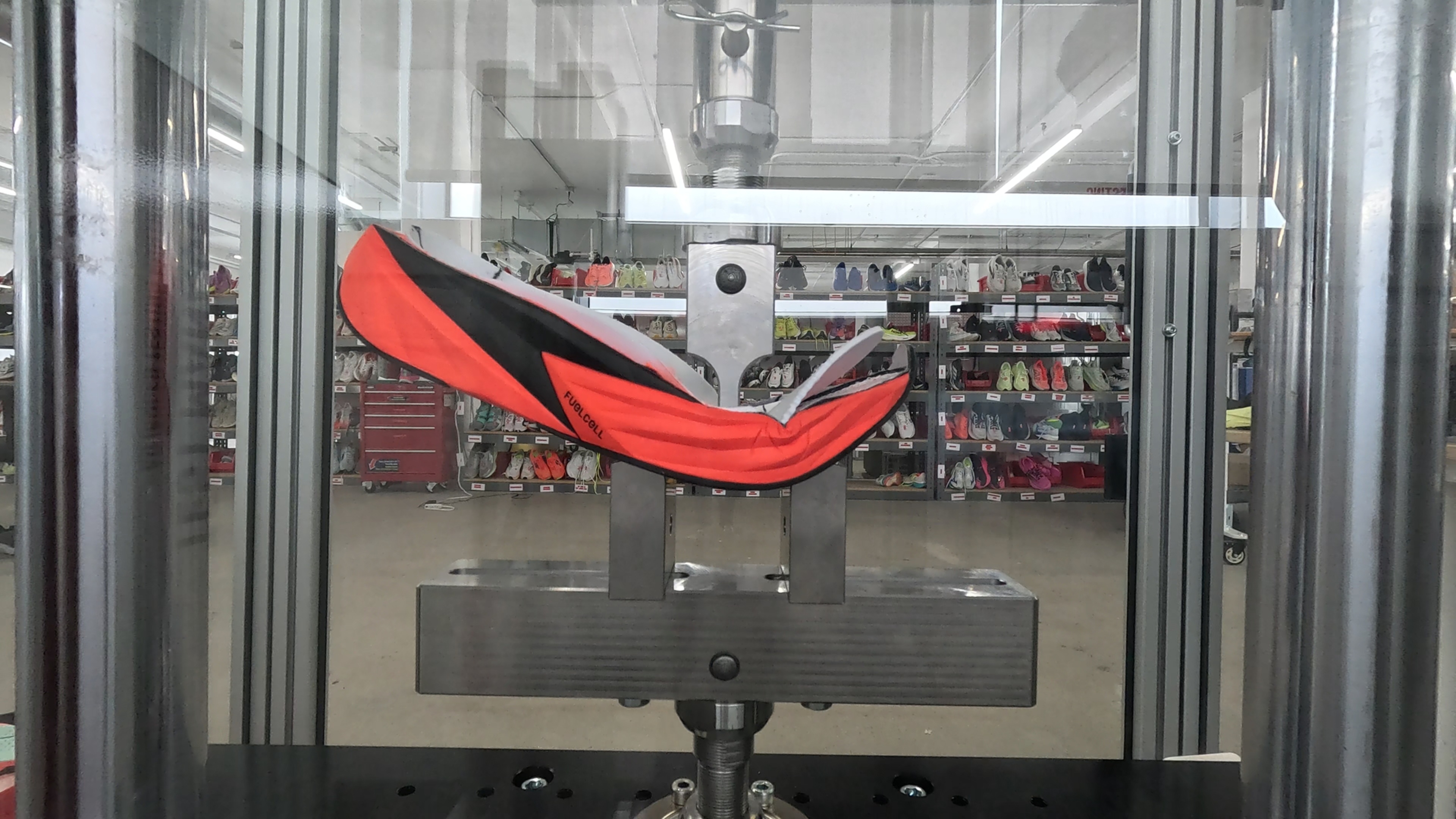 Compression Spring Bending New Balance FuelCell Rebel v5 Review - RTINGS.com