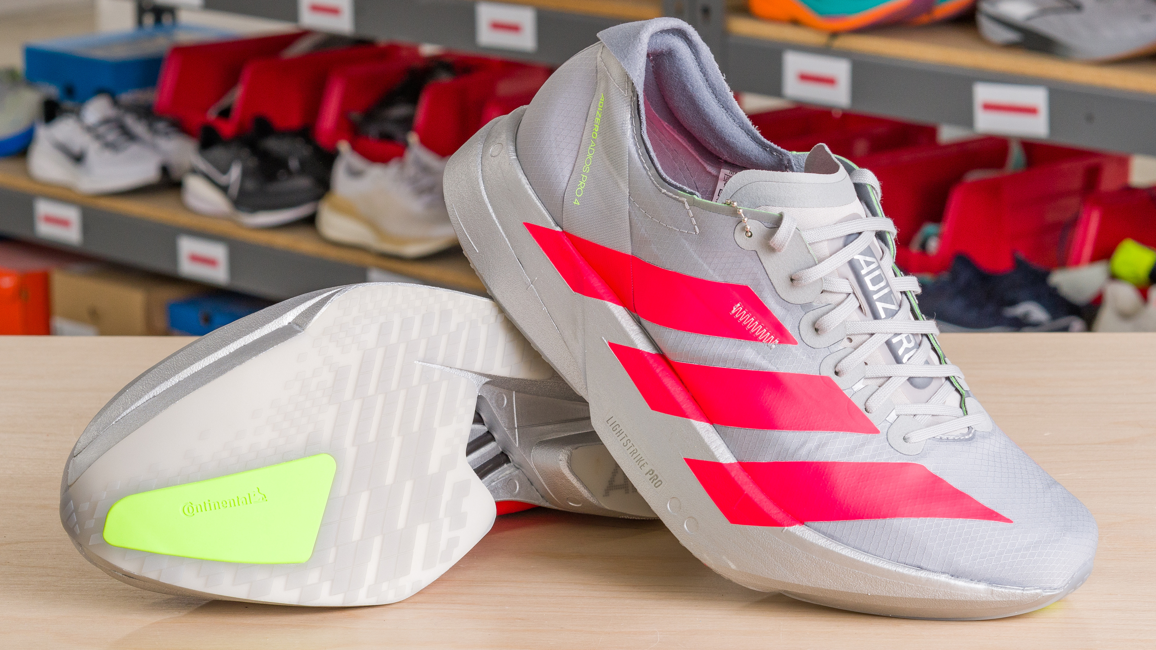 新品未使用 adidas ADIZERO PRIME X 2 アディオスプロ4 adidas Adizero Prime X 2.0 STRUNG vs adidas Adizero Adios