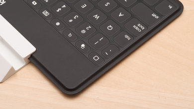 Logitech Keys-To-Go Build Quality Close Up