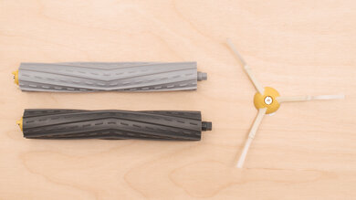 iRobot Roomba 960 Tools And Brush Picture