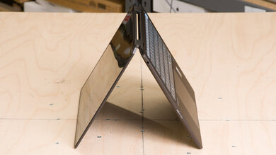 HP OmniBook Ultra Flip 14 (2024) Hinge Photo