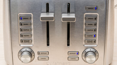 Cuisinart Custom Select 4-Slice Toaster RBT-1350PC Control Photo