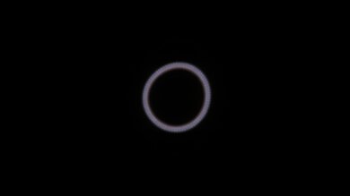 Hisense 75U8N Ring Light Picture