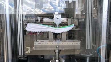 Nike Run Defy Forefoot Bending Resistance Picture