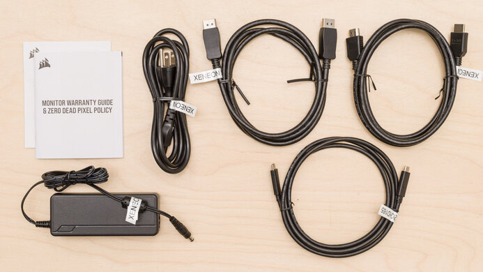 Corsair XENEON 32QHD165 In The Box Picture