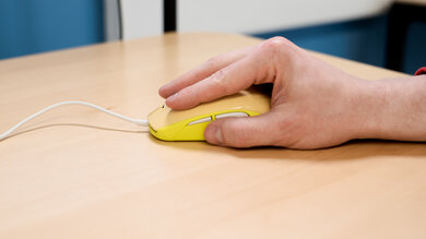 SteelSeries Rival 100 Fingertip Grip Picture