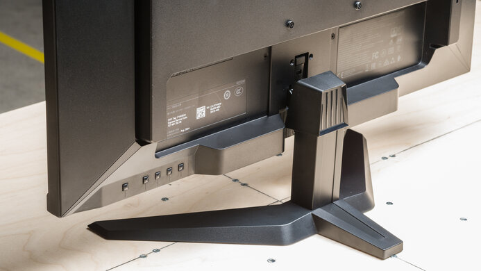 Dell G2725D Build Quality Picture