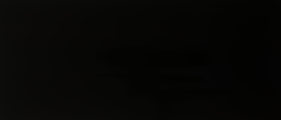 Dell Alienware AW3423DWF Average Room Off Picture