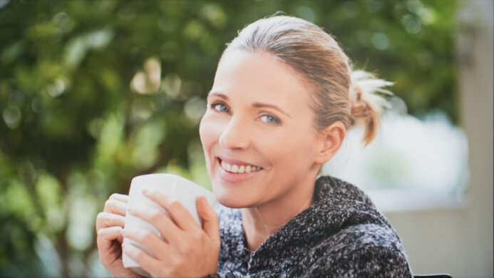 ViewSonic Elite XG270 Average Room