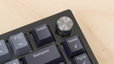 Corsair K65 PLUS WIRELESS Extra Features