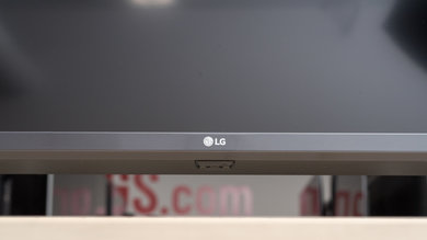 LG UM8070 Controls Picture