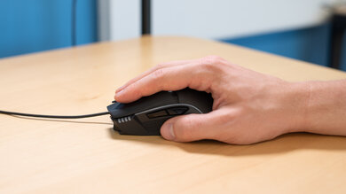 Gigabyte AORUS M5 Palm Grip Picture