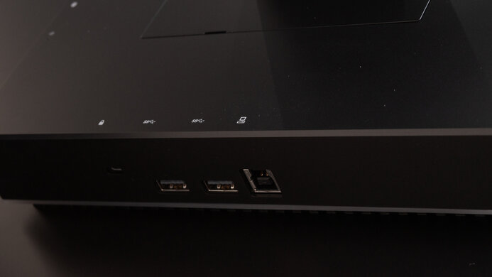 HP OMEN 27i Inputs 2