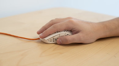 Finalmouse Ultralight 2 - Cape Town Palm Grip Picture