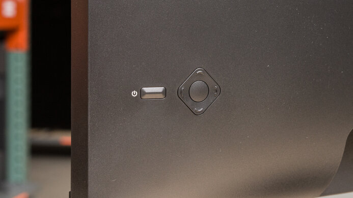 HP OMEN 27q Controls Picture