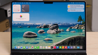 Apple MacBook Pro 14 (M5, 2025) Display Photo