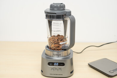 Ninja TWISTi High-Speed Blender DUO In-Test Picture