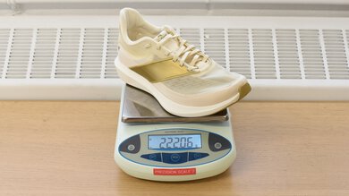 Tracksmith Eliot Racer Right Shoe Weight Photo