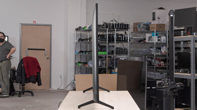 Samsung TU6980 Thickness Picture