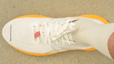 ASICS GT-2000 13 Toe Clearance Photo