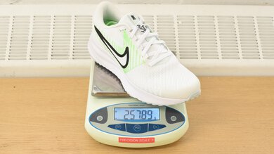 Nike Run Defy Right Shoe Weight Photo