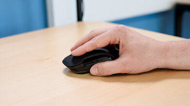 DELUX M627 Fingertip Grip Picture