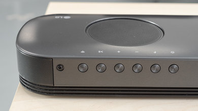 LG SK9Y Controls photo