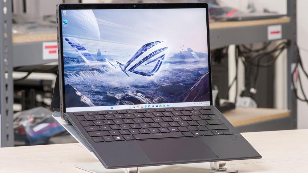 Windowsノート本体 ROG Flow Z13 (2025) GZ302 GZ302EA-AI916C ROG Flow Z13 (2025) GZ302 | 2-in-1 Gaming Tablet | ROG USA